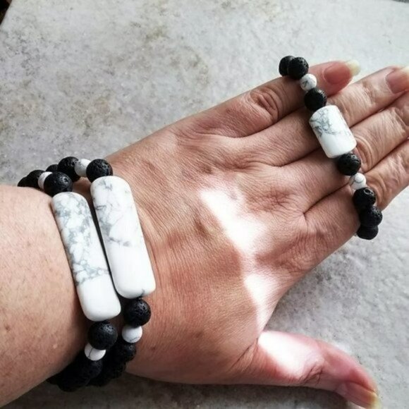 Handmade Howlite Bar + Lava Rocks 7" Bracelet - Aromatherapy - Trendy + Chic! - Picture 7 of 8